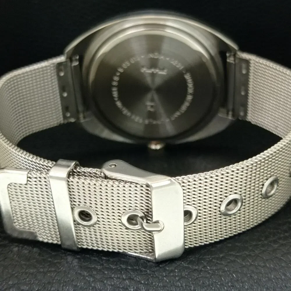 Vintage 1988 HMT Manual Wound Mens Silver Watch & Silver accents
